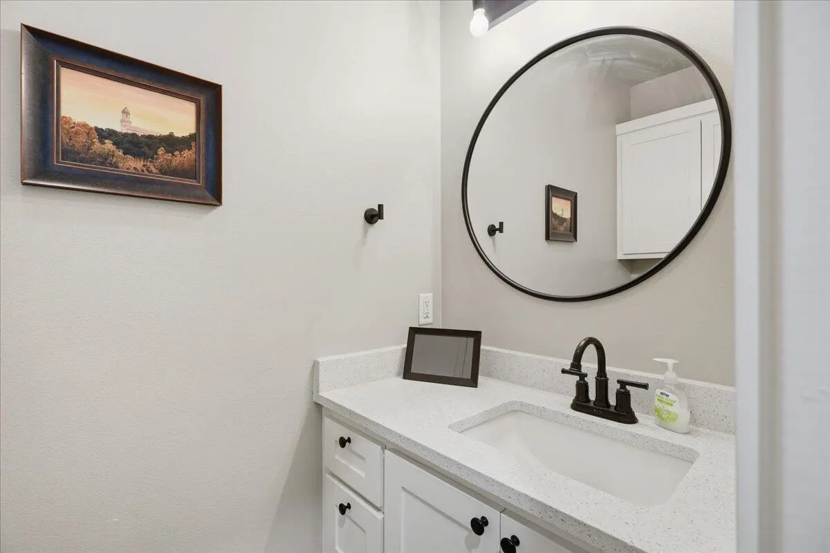 Photo 16 — 44 Wilshire Boulevard, Lubbock, TX 79416