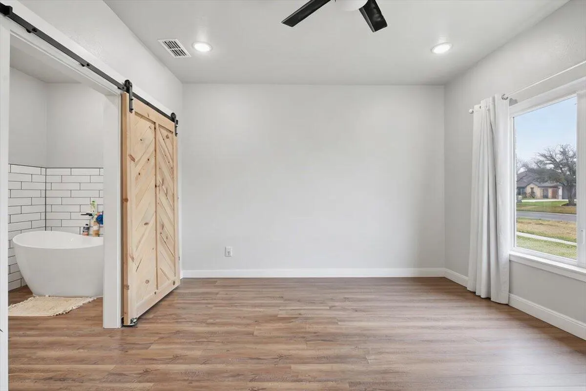 Photo 19 — 44 Wilshire Boulevard, Lubbock, TX 79416