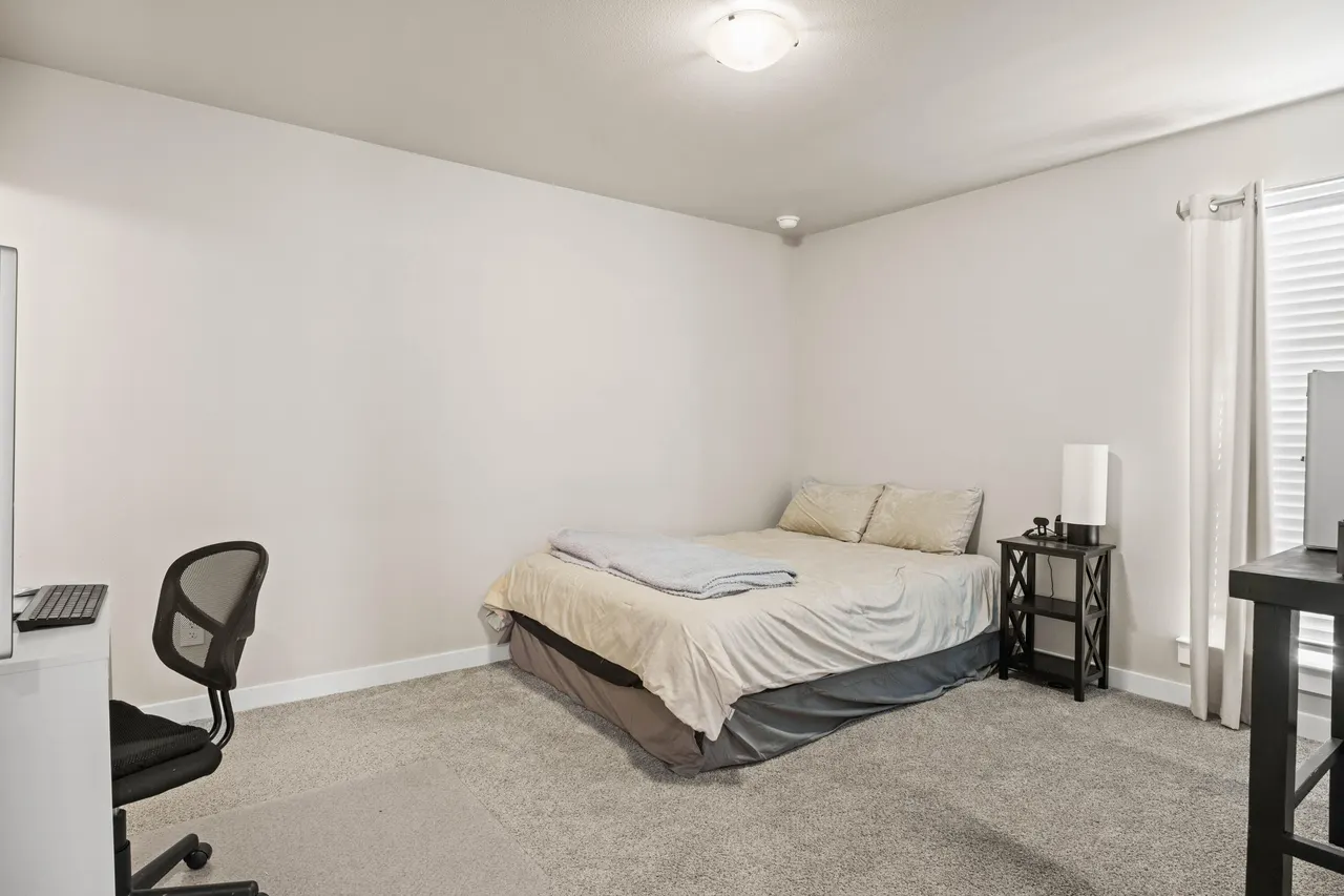 Photo 13 — 2012 Plains Avenue, Wolfforth, TX 79382