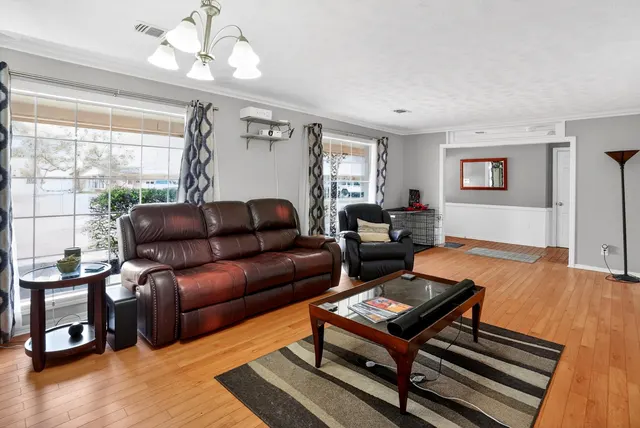 Photo 7 — 2113 62nd Street, Lubbock, TX 79412