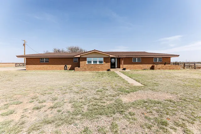 Front exterior — 15308 N County Road 2600, Lubbock, TX 79403