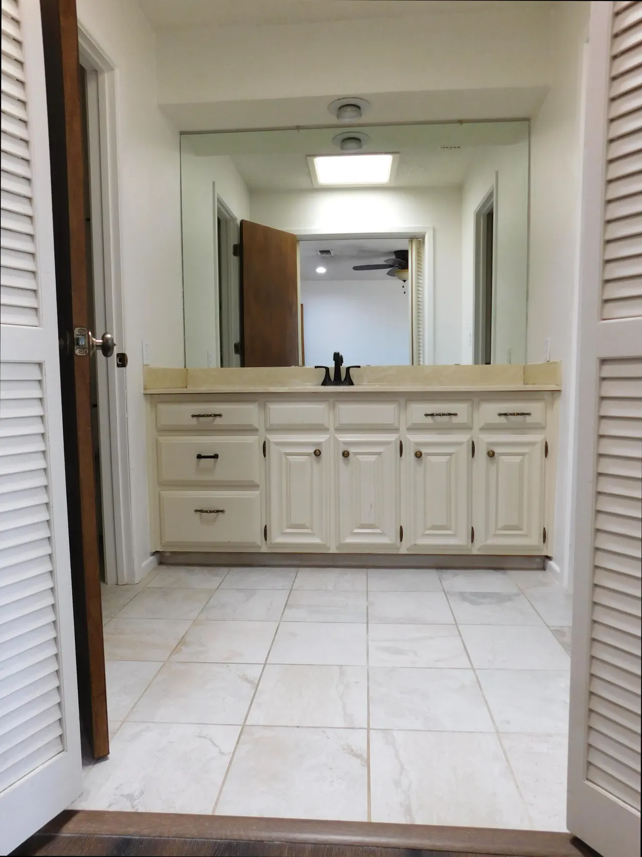 Photo 10 — 926 E Juniper Avenue, Muleshoe, TX 79347