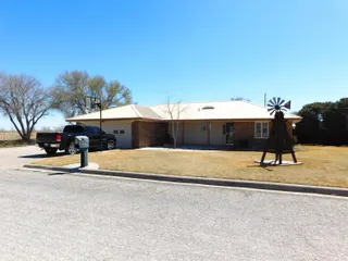 Sold home at 926 E Juniper Avenue