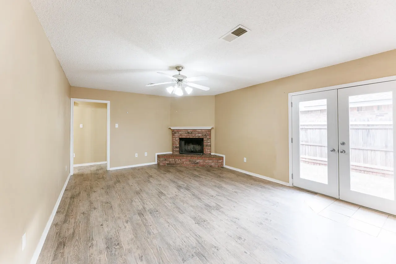 Photo 11 — 2804 106th Street, Lubbock, TX 79423
