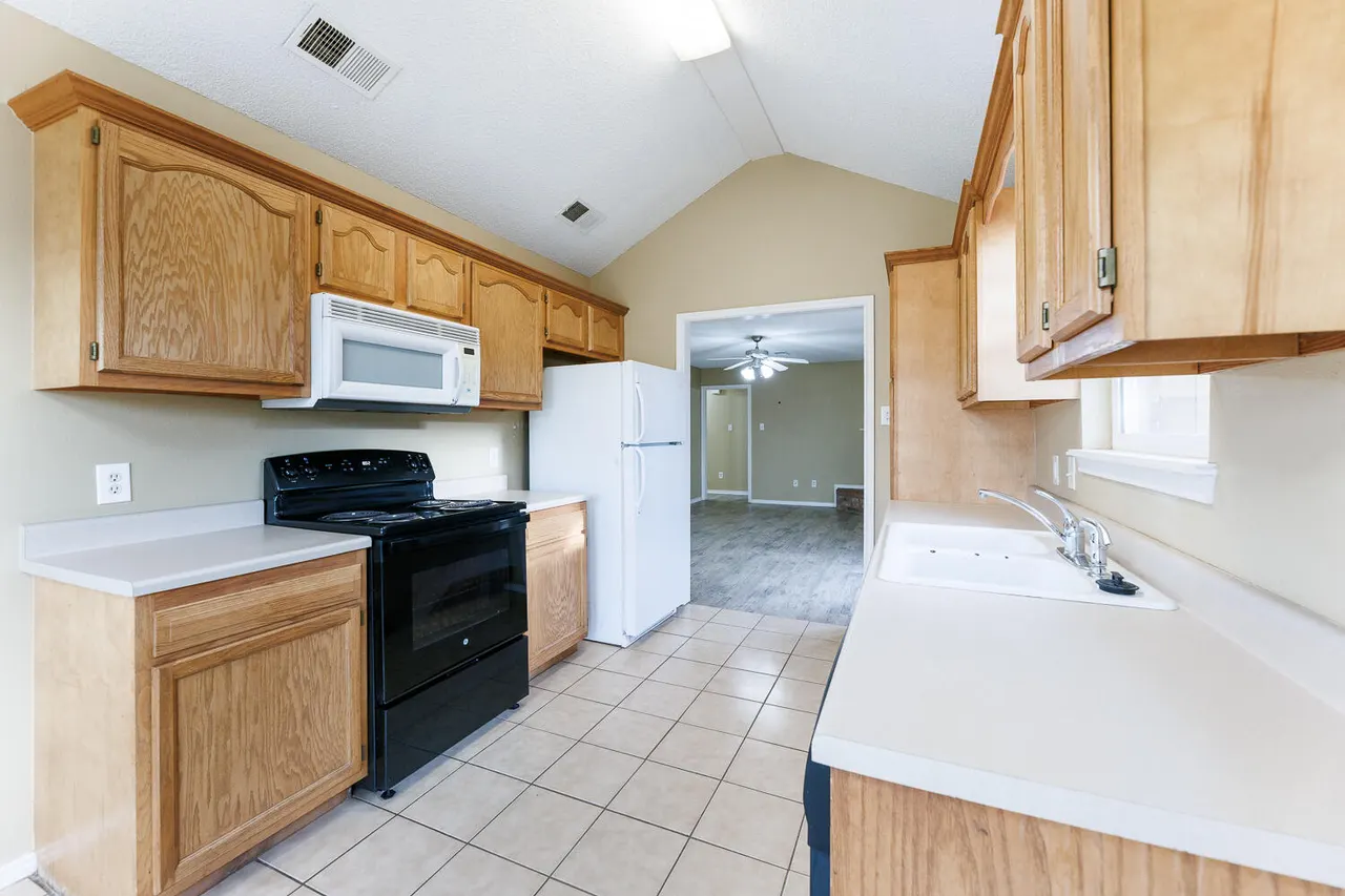 Photo 19 — 2804 106th Street, Lubbock, TX 79423