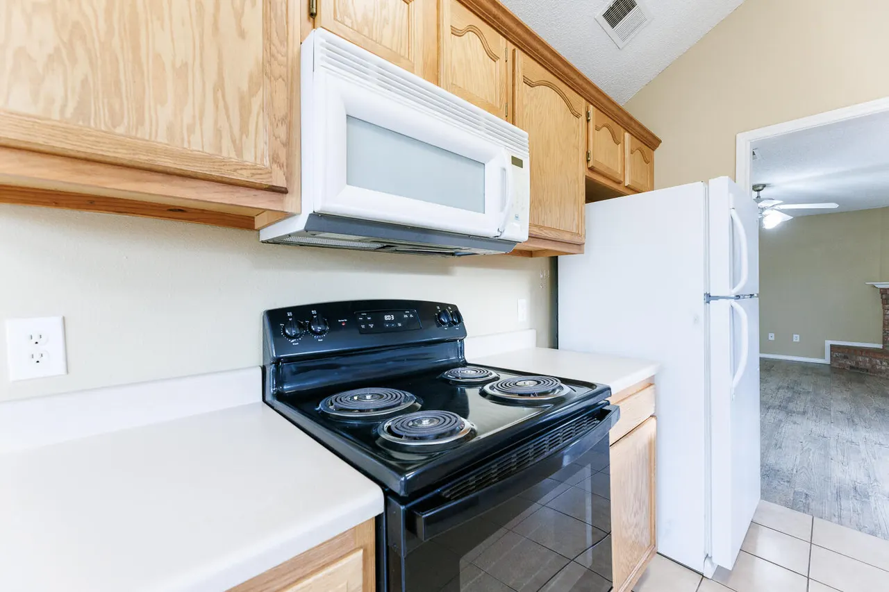 Photo 21 — 2804 106th Street, Lubbock, TX 79423