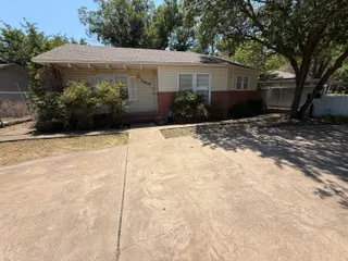 Sold home at 2805 27th Street