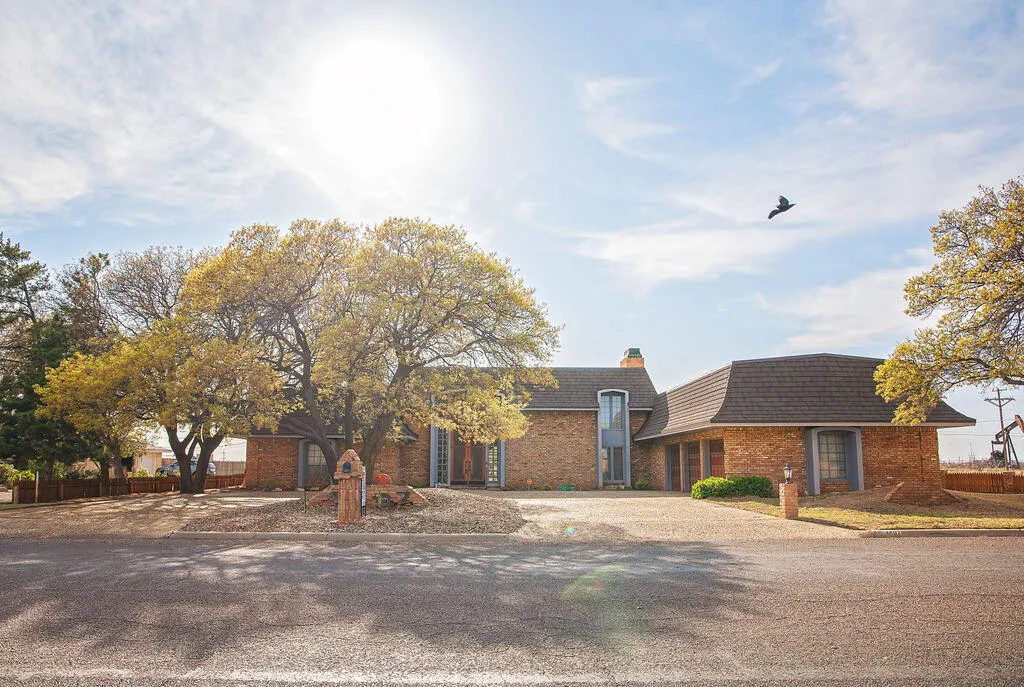 Front exterior — 1407 Mustang Drive, Denver City, TX 79323