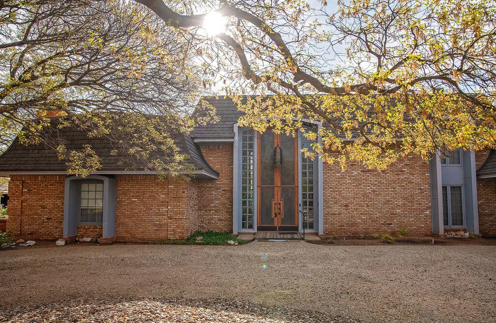 Photo 3 — 1407 Mustang Drive, Denver City, TX 79323