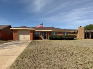 Sold home at 209 E 4th Street