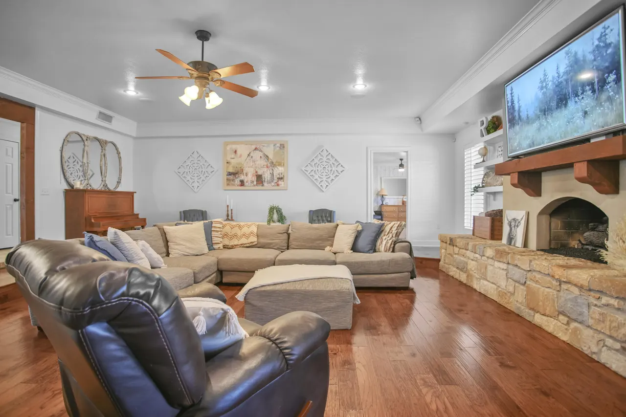 Photo 16 — 1607 E Paseo Circle, Brownfield, TX 79316