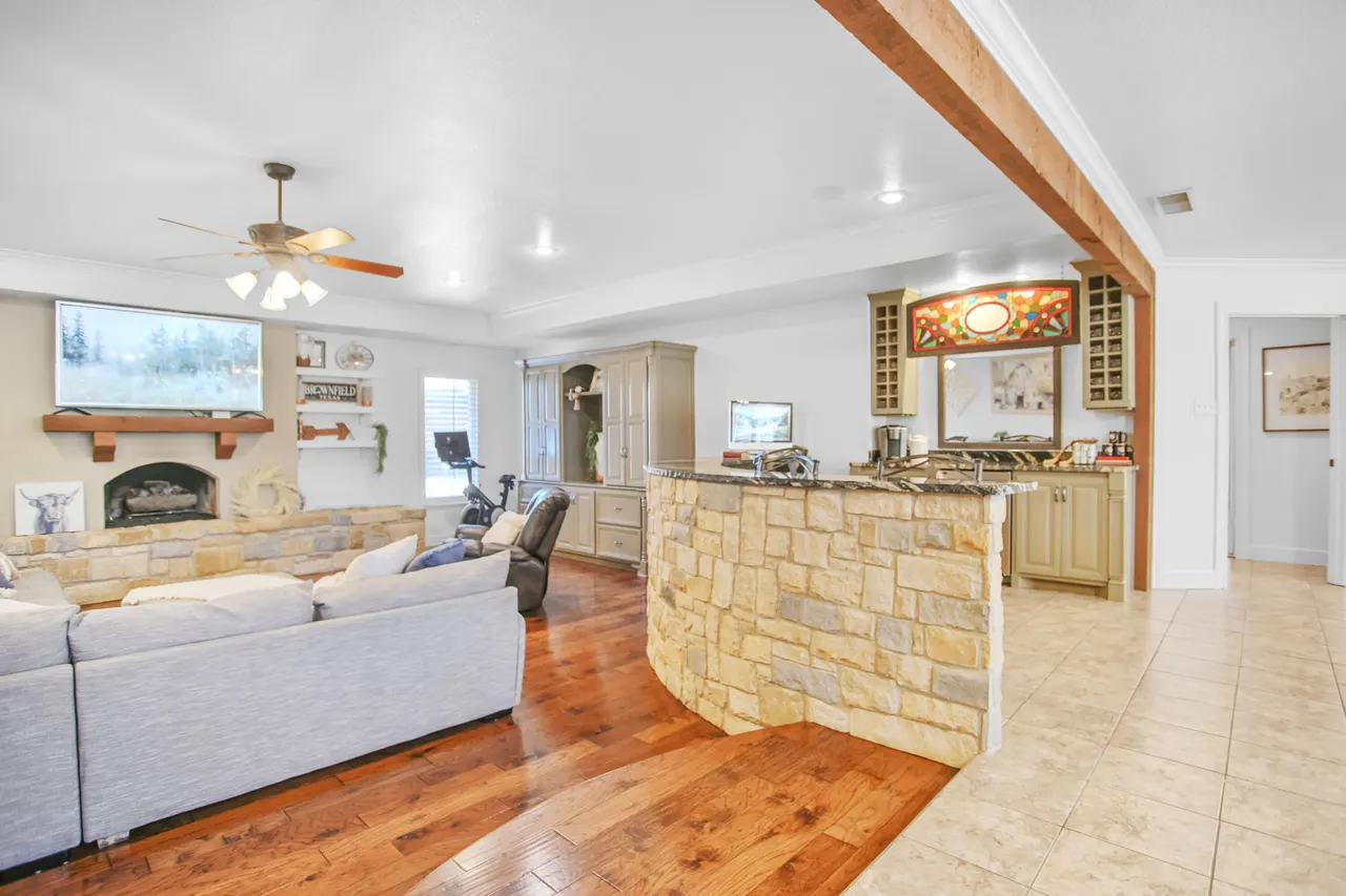 Photo 20 — 1607 E Paseo Circle, Brownfield, TX 79316