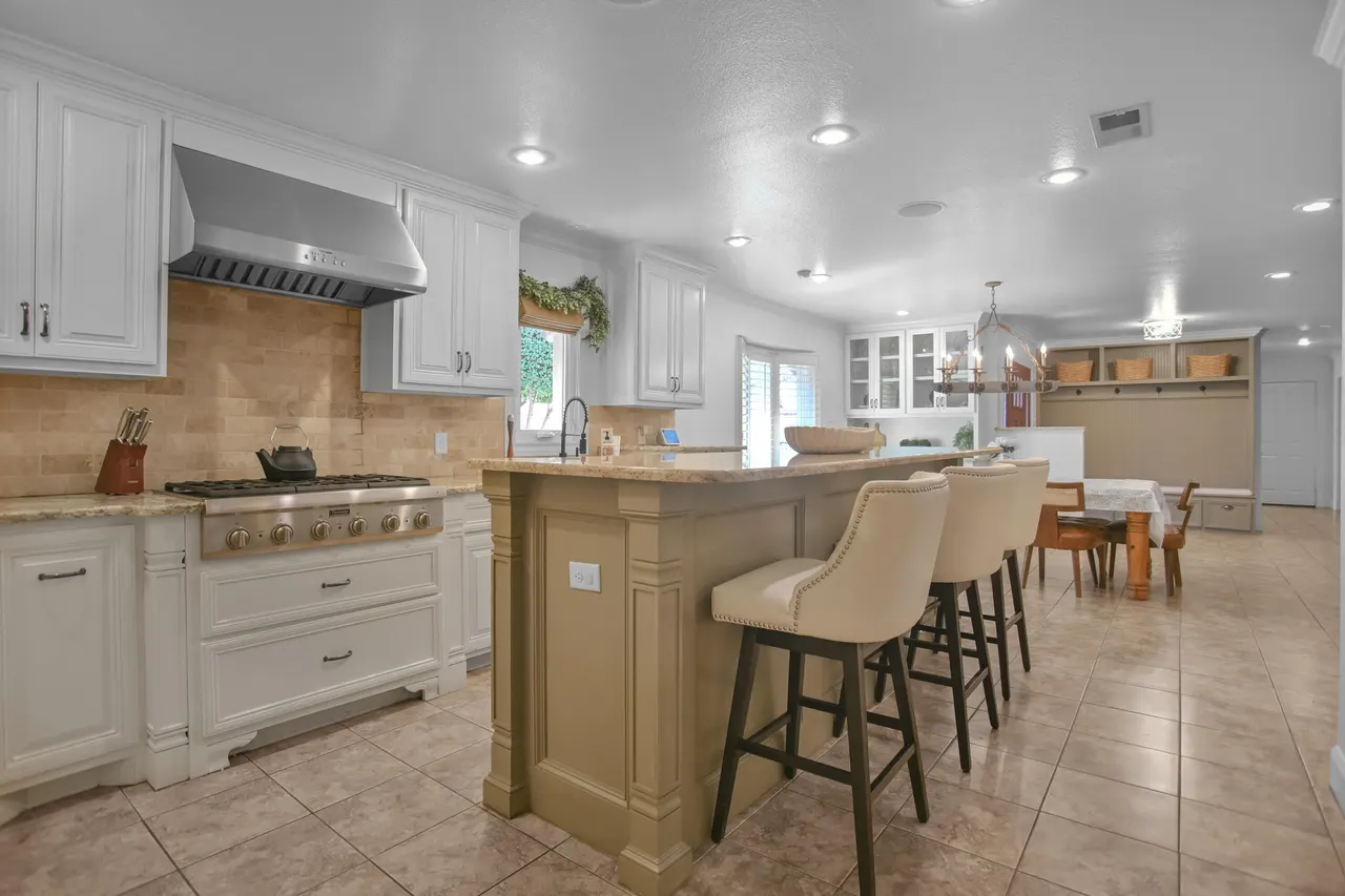 Photo 33 — 1607 E Paseo Circle, Brownfield, TX 79316