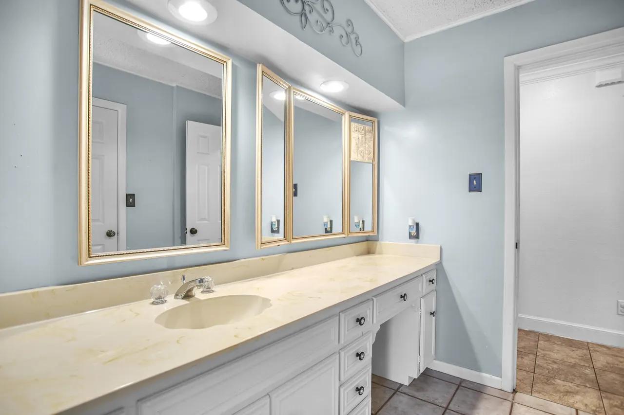 Photo 37 — 1607 E Paseo Circle, Brownfield, TX 79316