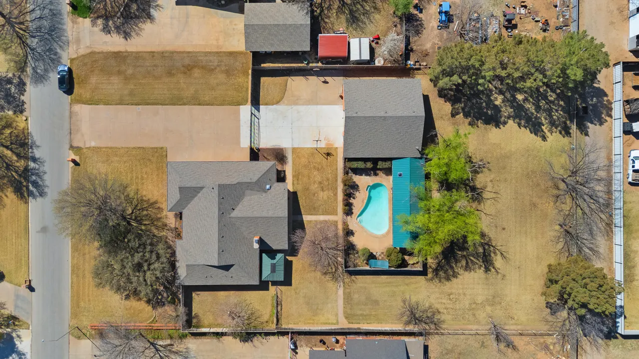 Front exterior — 6808 Rochester Avenue, Lubbock, TX 79424