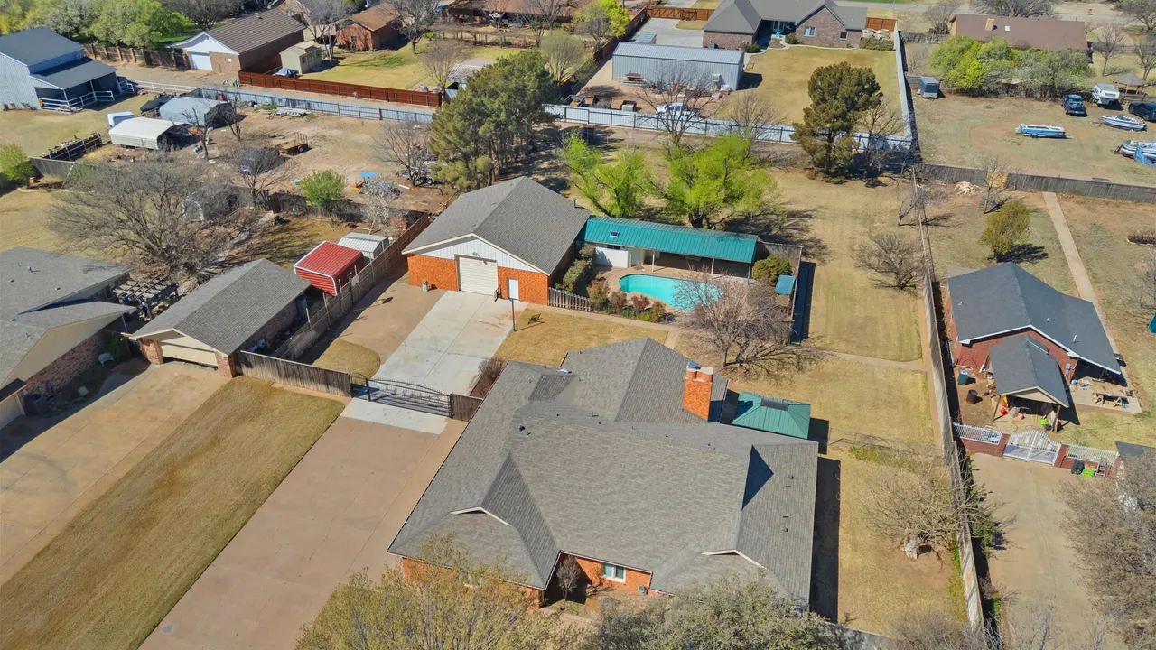 Photo 3 — 6808 Rochester Avenue, Lubbock, TX 79424