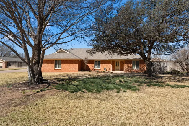Photo 5 — 6808 Rochester Avenue, Lubbock, TX 79424
