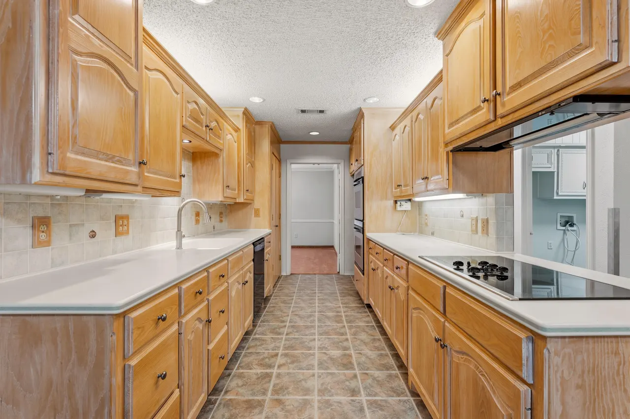 Photo 14 — 6808 Rochester Avenue, Lubbock, TX 79424