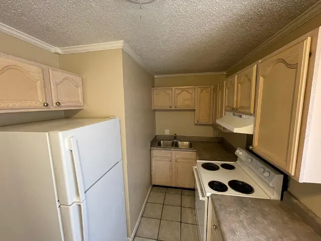 Photo 5 — 2202 15th Street 5, Lubbock, TX 79401