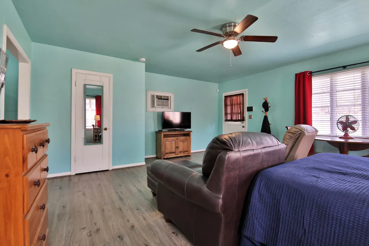 Photo 59 — 2901 19th Street, Lubbock, TX 79410