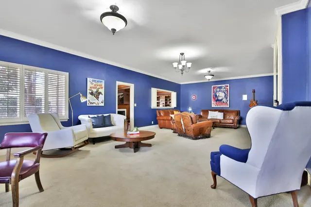 Photo 7 — 2901 19th Street, Lubbock, TX 79410