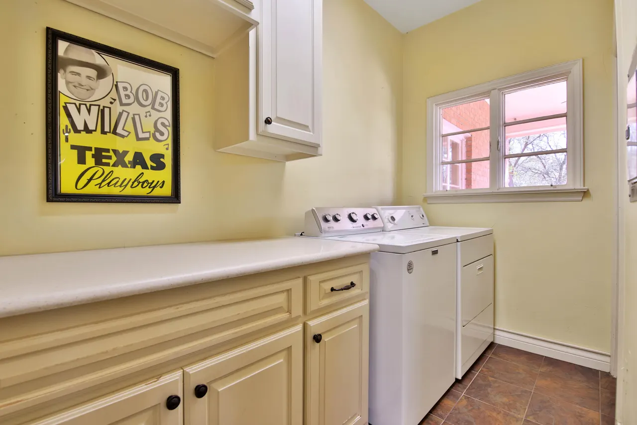 Photo 34 — 2901 19th Street, Lubbock, TX 79410