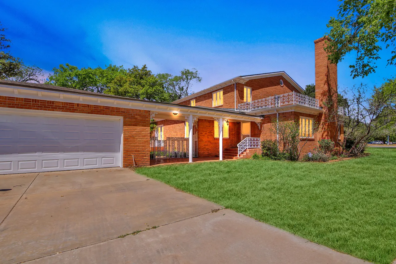 Photo 65 — 2901 19th Street, Lubbock, TX 79410