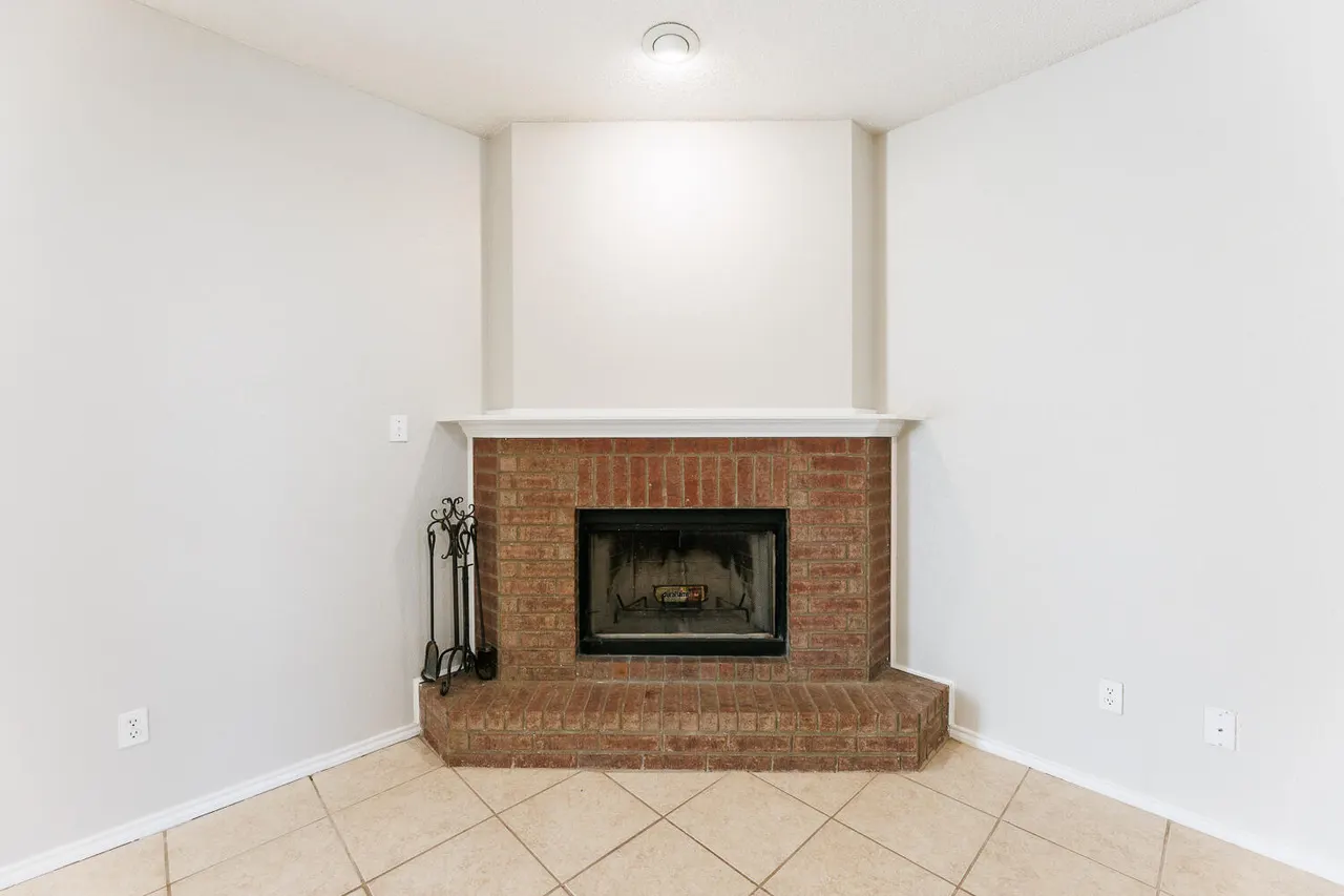 Photo 10 — 5903 10th Street Unit 3, Lubbock, TX 79416