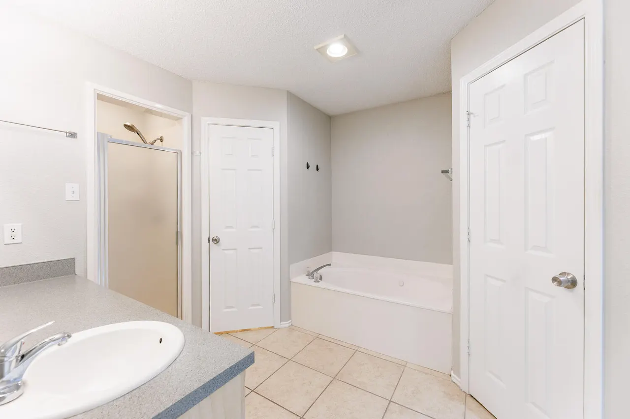 Photo 21 — 5903 10th Street Unit 3, Lubbock, TX 79416