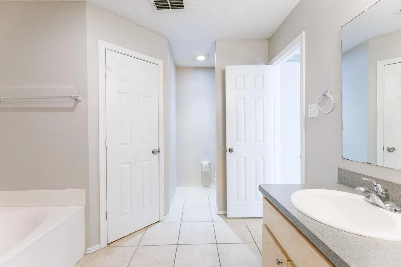 Photo 23 — 5903 10th Street Unit 3, Lubbock, TX 79416