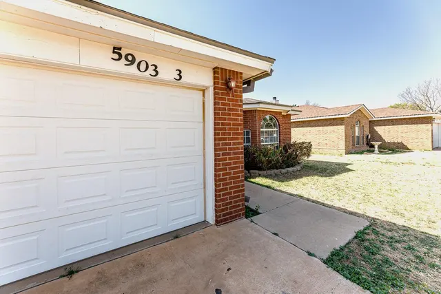 Photo 3 — 5903 10th Street Unit 3, Lubbock, TX 79416