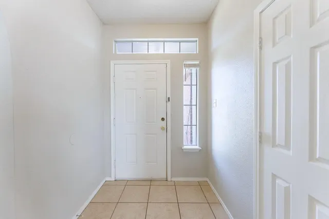 Photo 6 — 5903 10th Street Unit 3, Lubbock, TX 79416