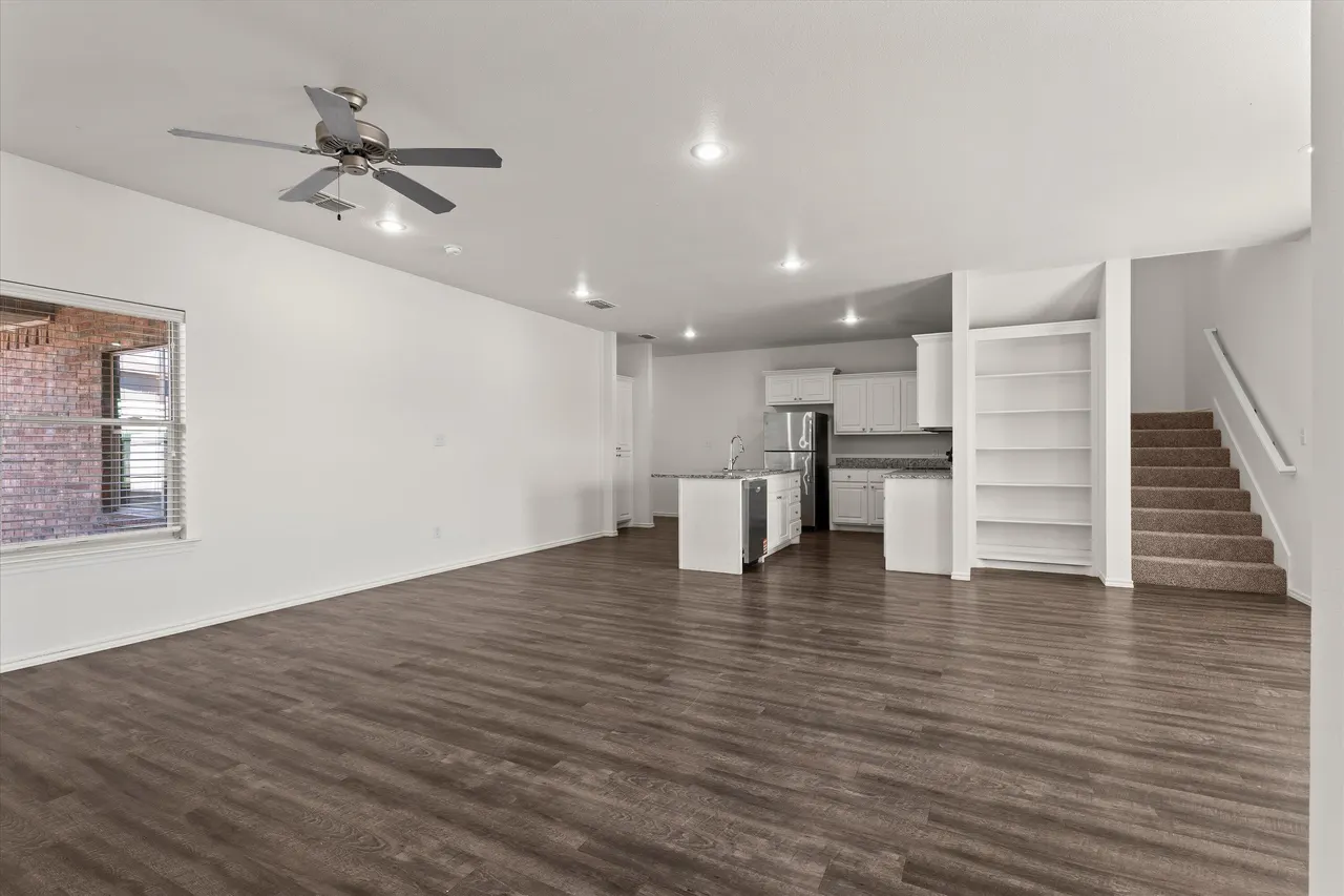 Photo 4 — 6908 21st Street, Lubbock, TX 79407