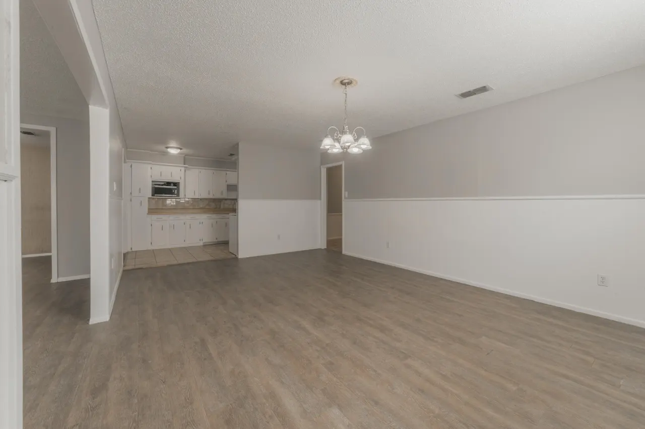 Photo 8 — 4802 54th Street, Lubbock, TX 79414