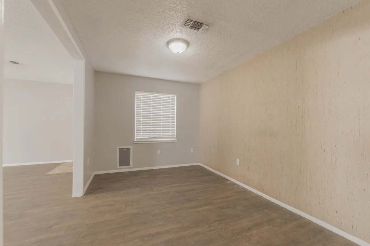 Photo 12 — 4802 54th Street, Lubbock, TX 79414