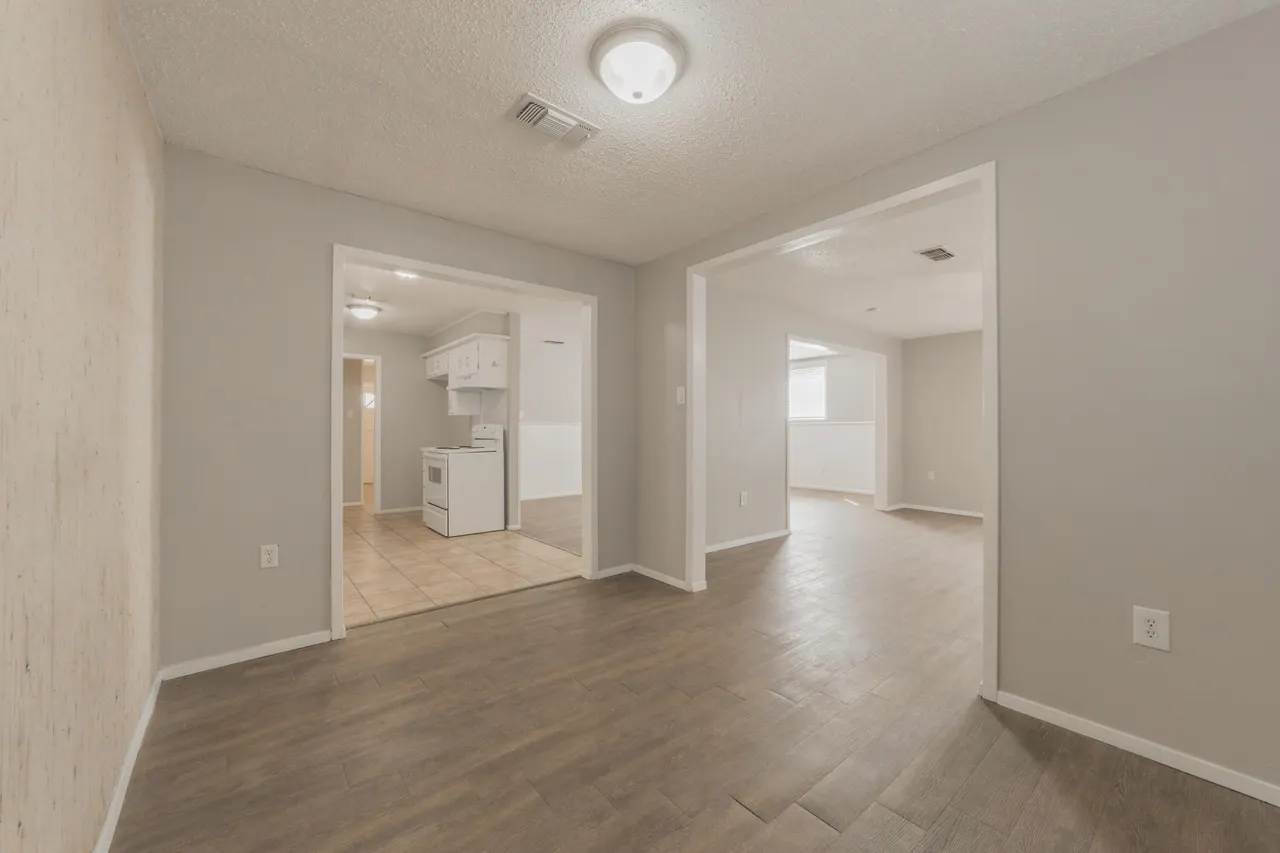 Photo 13 — 4802 54th Street, Lubbock, TX 79414