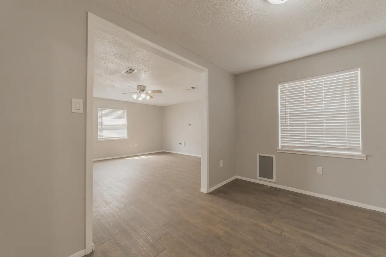 Photo 14 — 4802 54th Street, Lubbock, TX 79414