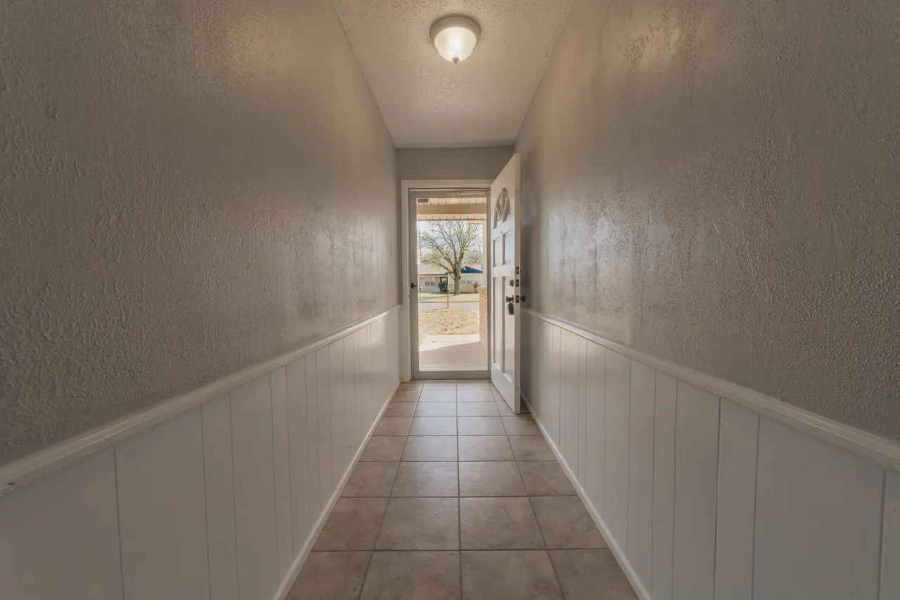 Photo 4 — 4802 54th Street, Lubbock, TX 79414
