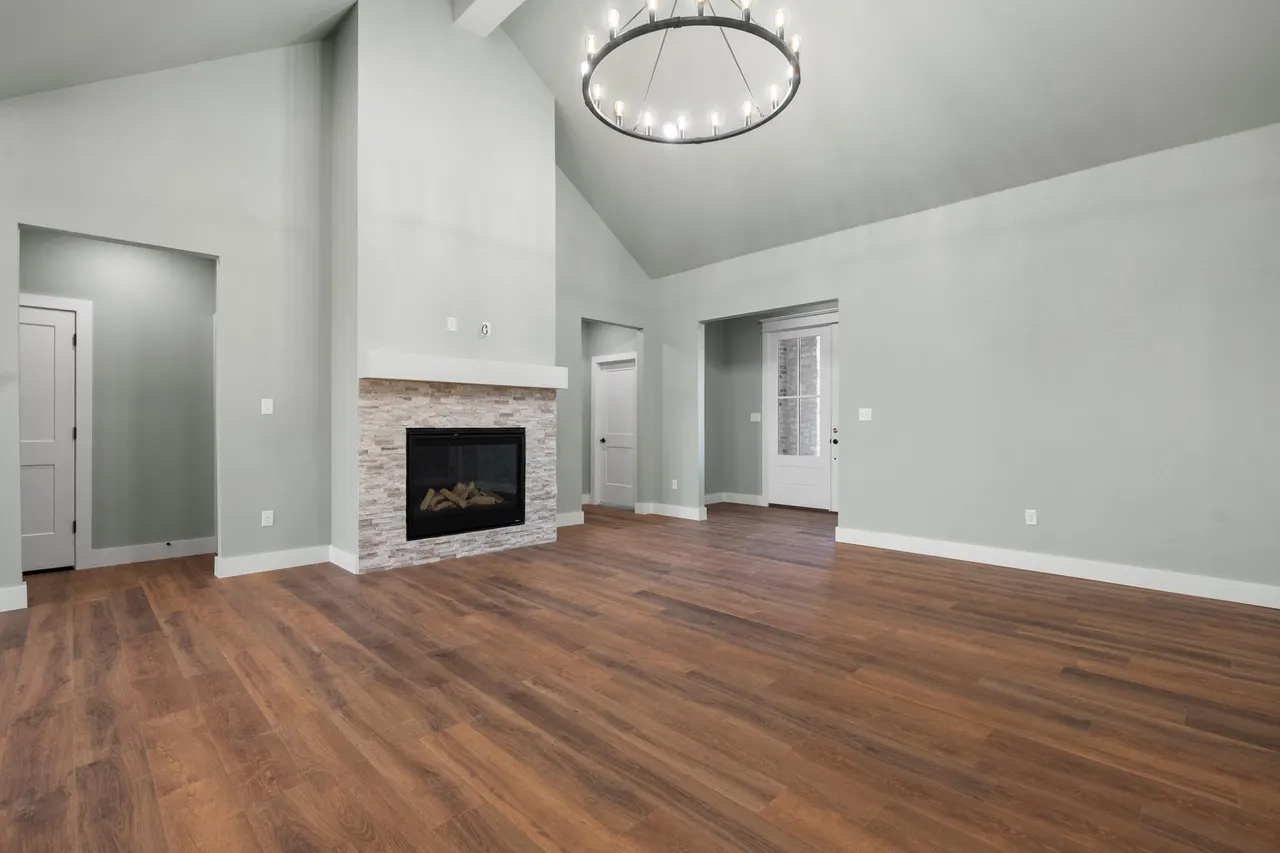 Photo 6 — 1121 N 6th Street, Wolfforth, TX 79382
