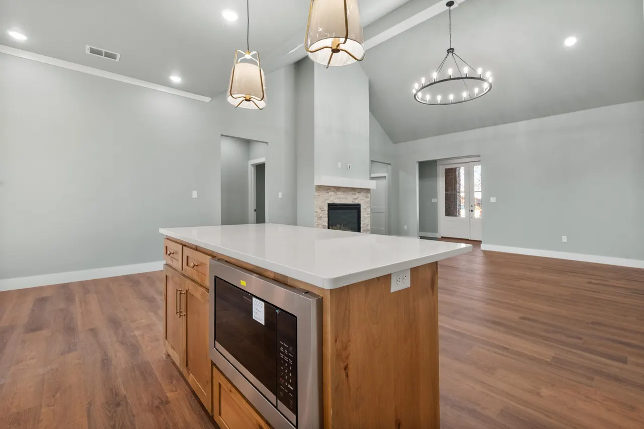 Photo 13 — 1121 N 6th Street, Wolfforth, TX 79382