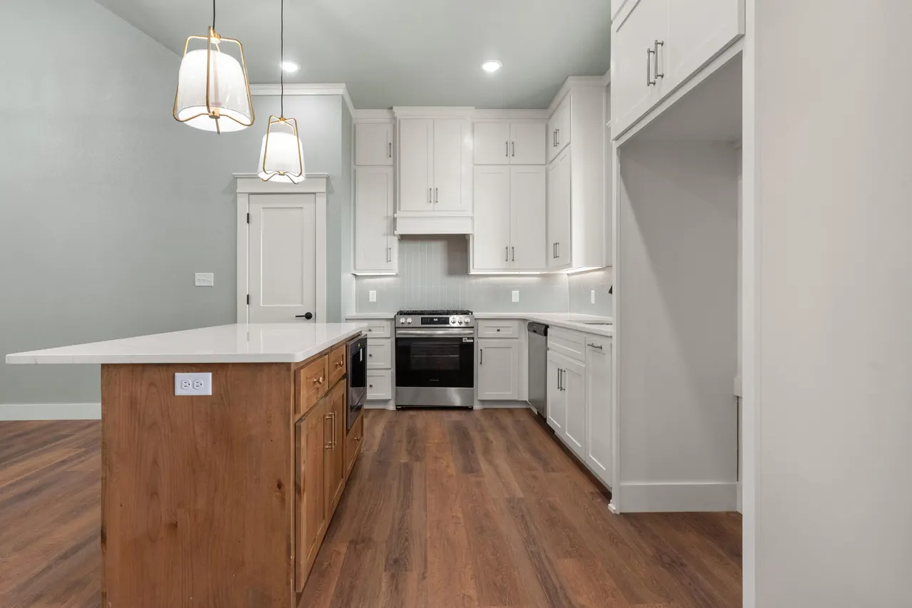 Photo 16 — 1121 N 6th Street, Wolfforth, TX 79382