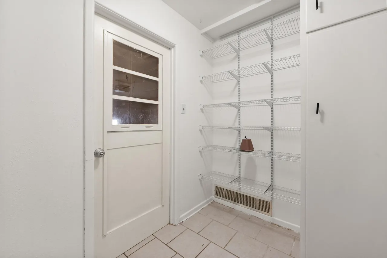 Photo 8 — 2509 61st Street, Lubbock, TX 79413