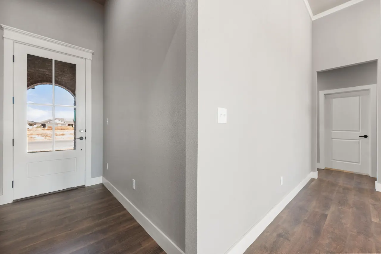Photo 4 — 1111 N 6th Street, Wolfforth, TX 79382