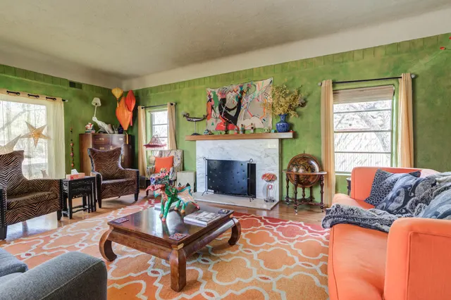 Photo 3 — 1707 33rd Street, Lubbock, TX 79411