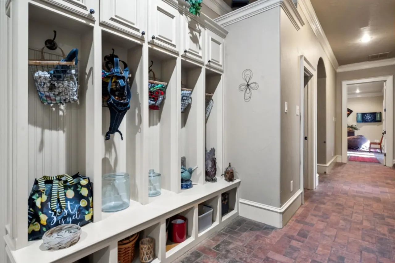 Photo 38 — 5631 Woodrow Road, Lubbock, TX 79424