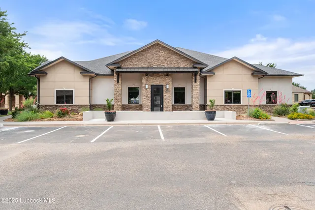 Photo 2 — 6102 82nd Street 12, Lubbock, TX 79424