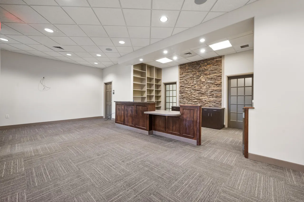 Photo 6 — 6102 82nd Street 12, Lubbock, TX 79424
