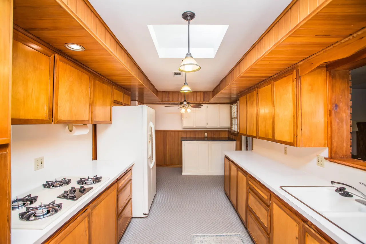 Photo 13 — 2708 59th Street, Lubbock, TX 79413
