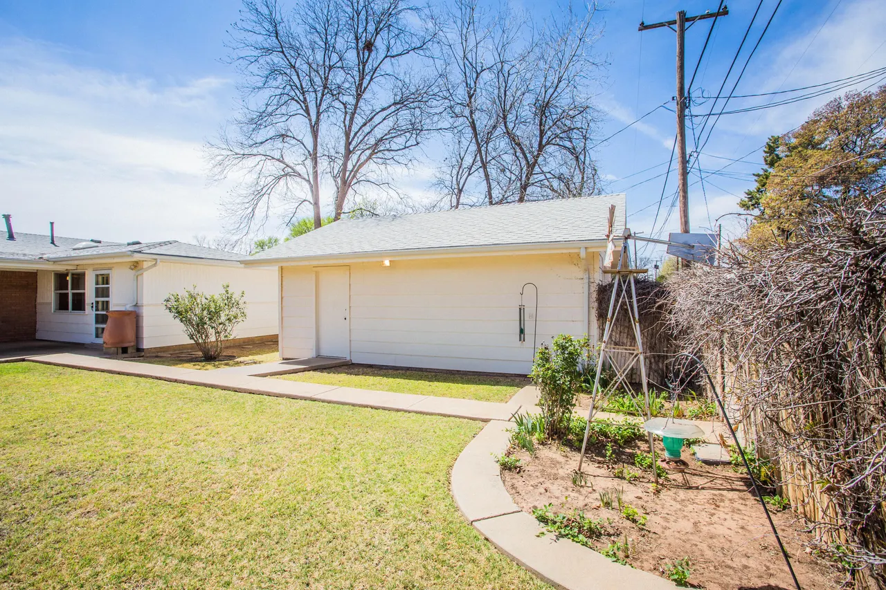 Photo 31 — 2708 59th Street, Lubbock, TX 79413