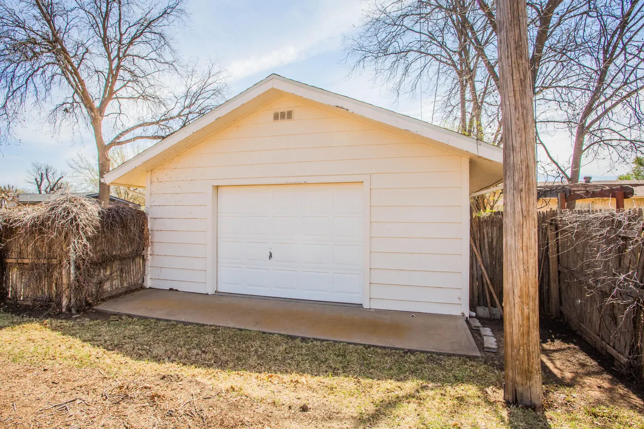 Photo 33 — 2708 59th Street, Lubbock, TX 79413